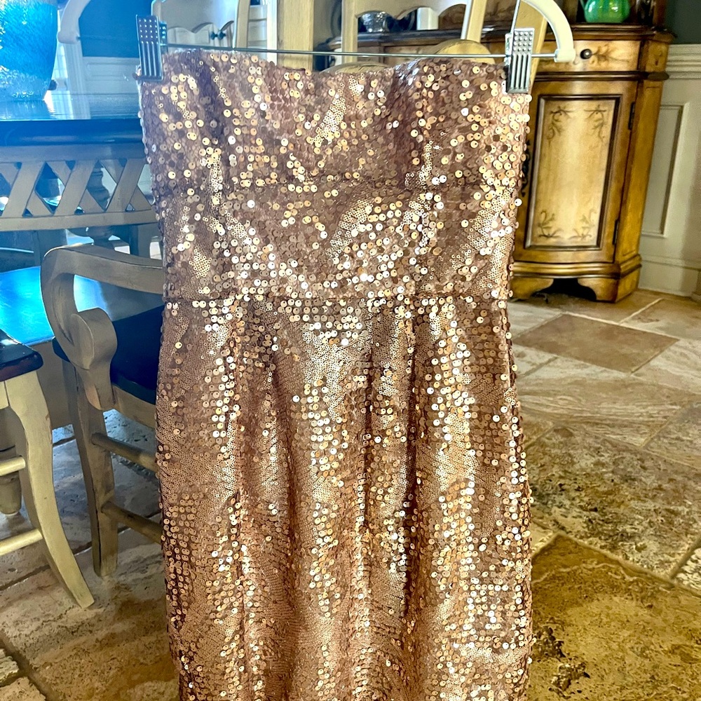 BCBG sequined strapless dress size 4 strapless